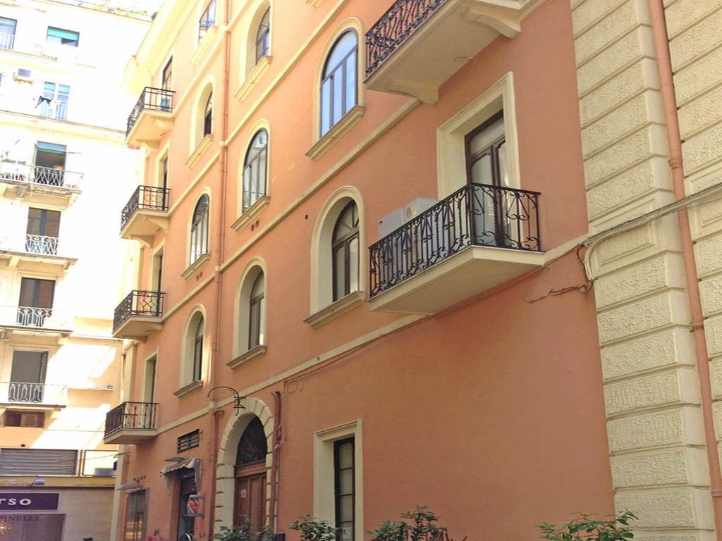 B&B Salerno House Экстерьер фото